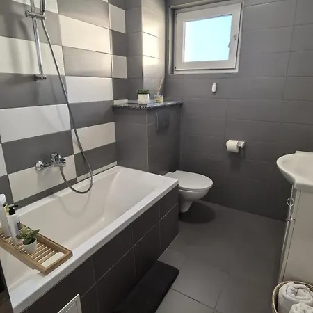 Quantum 22 Apartment